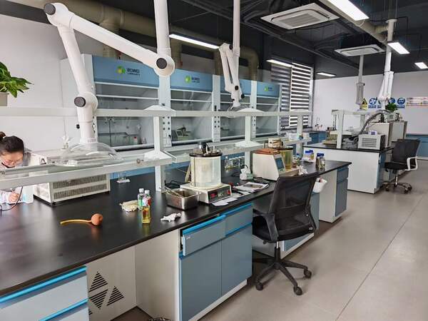 Hình ảnh nhà máy nghiên cứu, sản xuất HBC